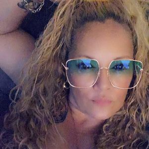 Meet your Posher, Enid